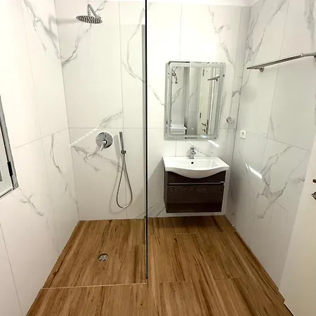 Terraces Juju Ap Apartman *