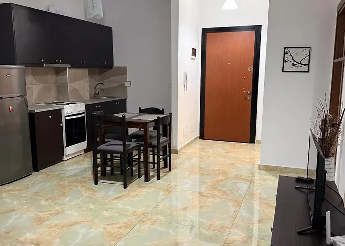 Terraces Juju Ap Sarandë